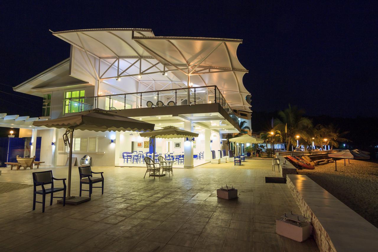Отель Vitalis White Sands Santiago  Экстерьер фото